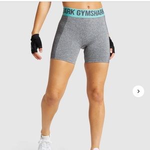 Gymshark flex- charcoal marl/ light green